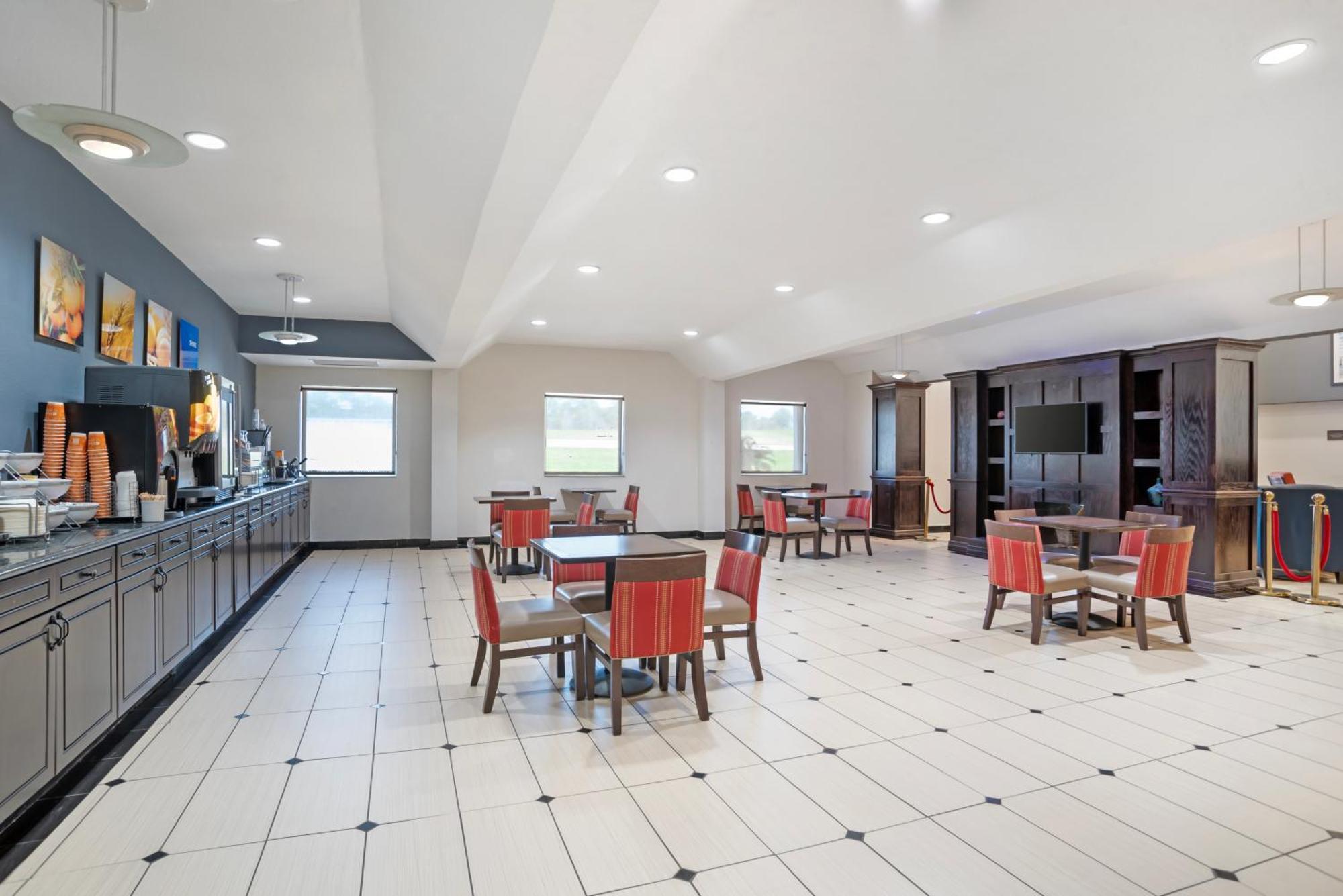 Comfort Inn & Suites Crystal Inn Sportsplex Gulfport Exteriör bild