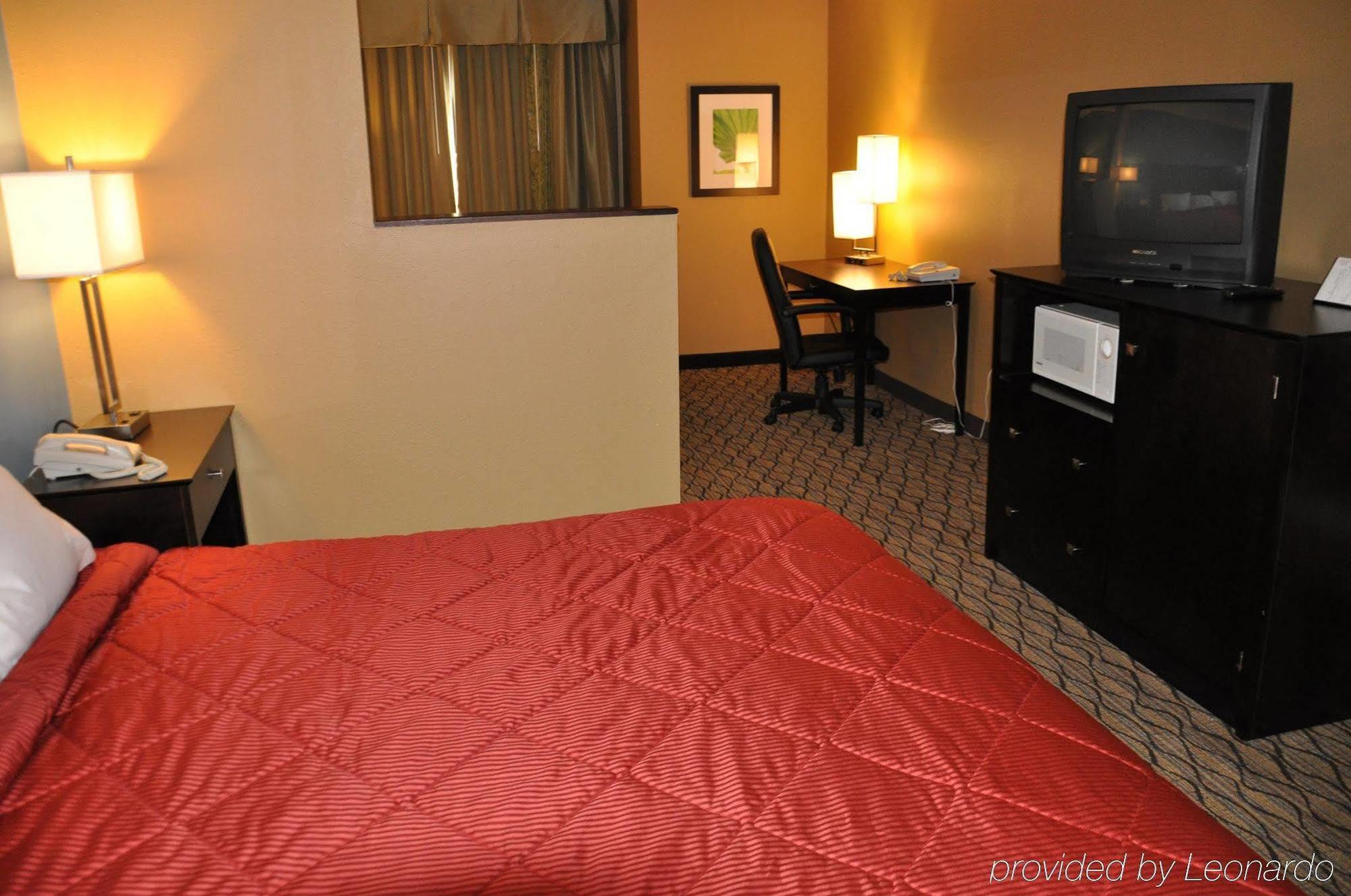 Comfort Inn & Suites Crystal Inn Sportsplex Gulfport Rum bild